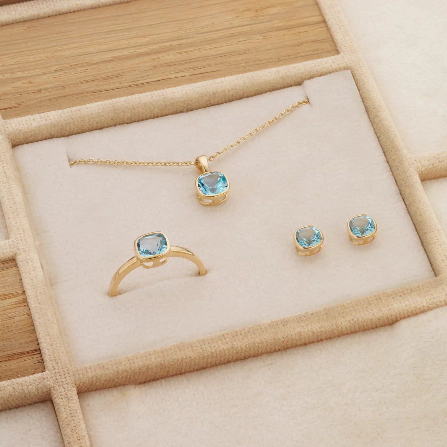 Scrouples - 8kt Gullhringur Topas