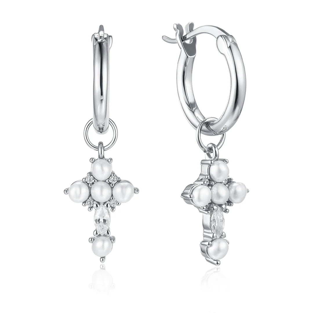 Vera Design - Hoop Tiny Cross Pearl lokkar