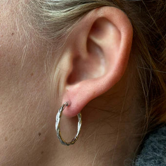 By L - Fossfléttu Lokkar Silfur