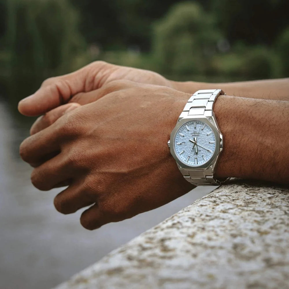 CASIO - Edifice - Ljósblá skífa