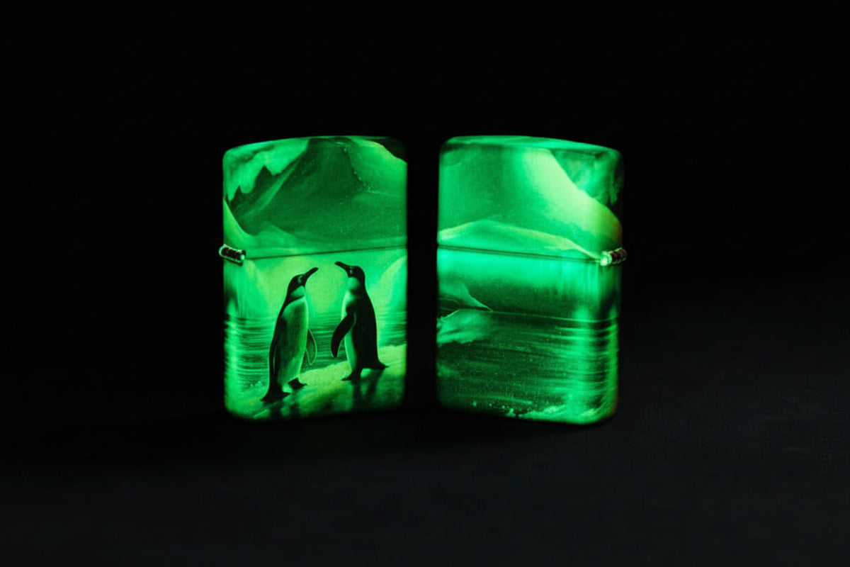 ZIPPO - Penguin Design (Glow in the Dark)