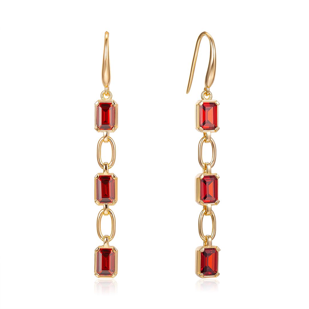 Vera Design - Crystal Eyrnalokkar Gylltir með Rauðum Steinum