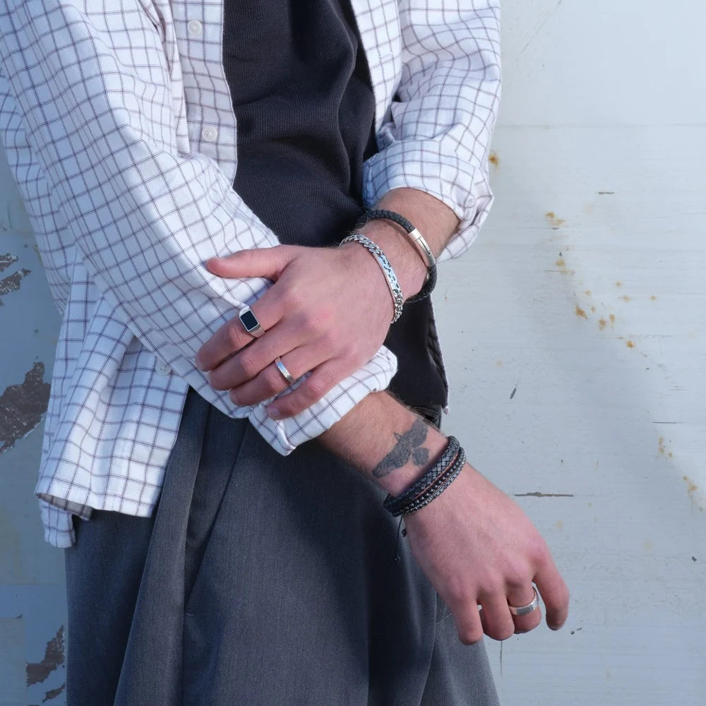 Son of Noa - Stál armband með hamraðri plötu