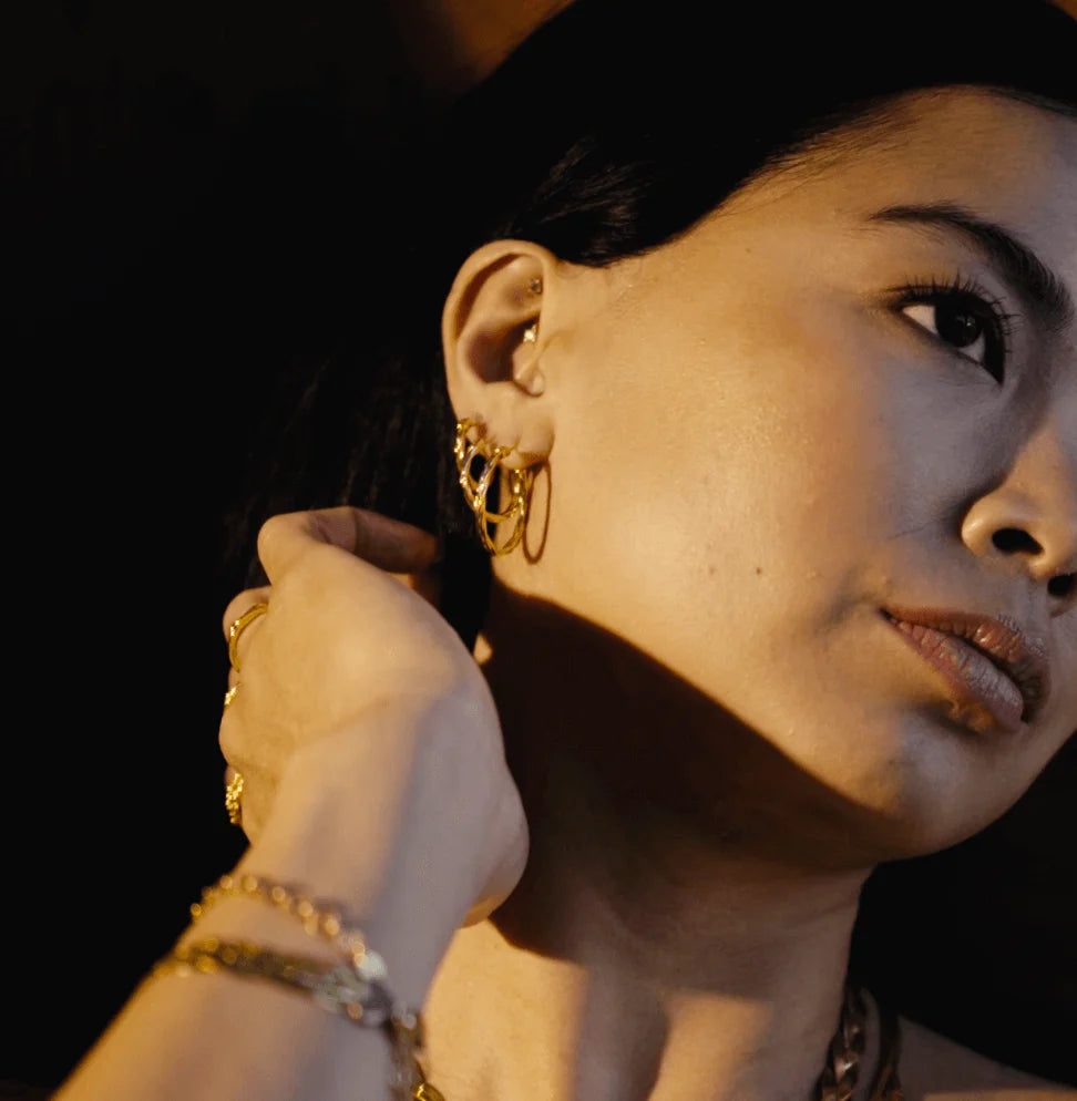 By L - Fossfléttu Lokkar Gylltir