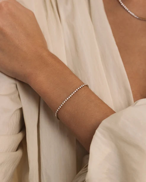 MOCKBERG - Shiny Tennis stál armband - Gyllt