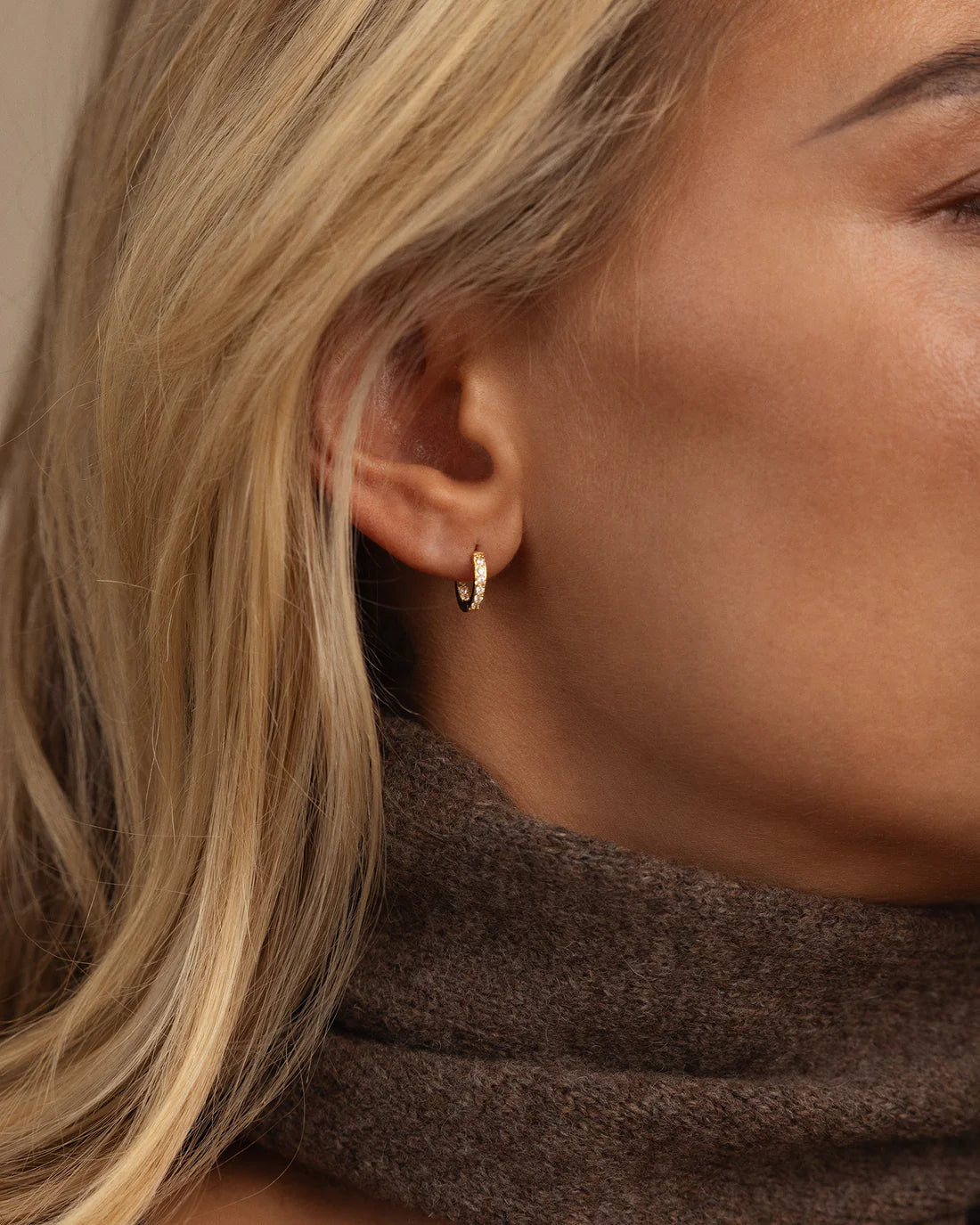 MOCKBERG - Sparkle Hoop Lokkar - gylltir