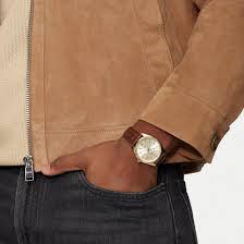 CASIO - Timeless Collection - Gyllt með brúnni leðuról